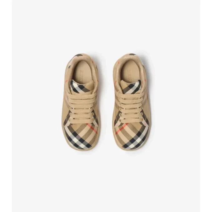 Zapatillas con estampado de cuadros Zapatillas con estampado de cuadros
