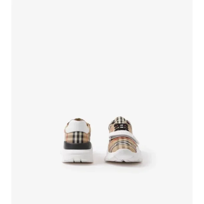 Zapatillas con estampado de cuadros, ante y cuero Zapatillas con estampado de cuadros, ante y cuero