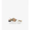 Zapatillas con estampado de cuadros y piel Zapatillas con estampado de cuadros y piel