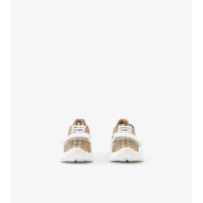 Zapatillas con estampado de cuadros y piel Zapatillas con estampado de cuadros y piel