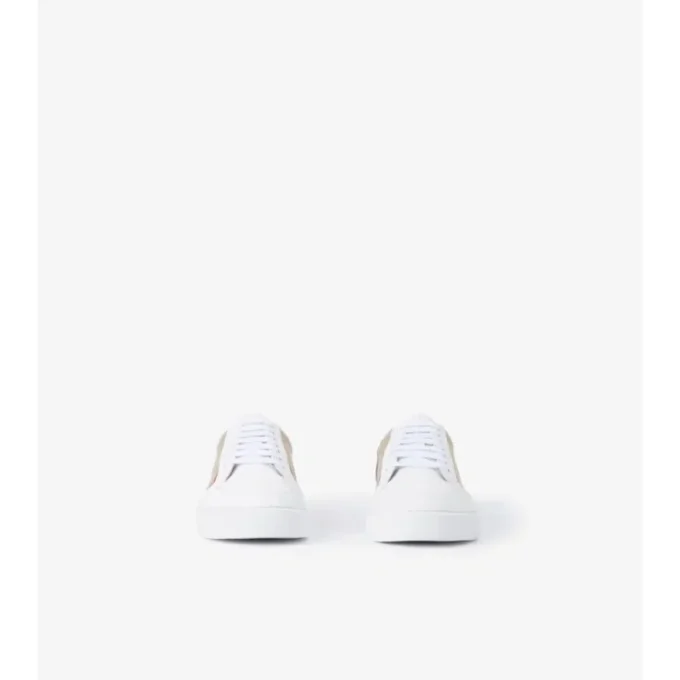 Zapatillas con estampado de cuadros y piel Zapatillas con estampado de cuadros y piel