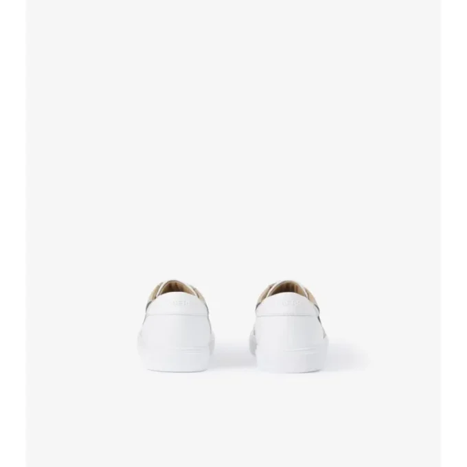 Zapatillas con estampado de cuadros y piel Zapatillas con estampado de cuadros y piel