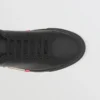 Zapatillas de cuero con detalle de rayas Zapatillas de cuero con detalle de rayas