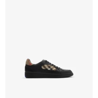 Zapatillas de piel y estampado de cuadros 