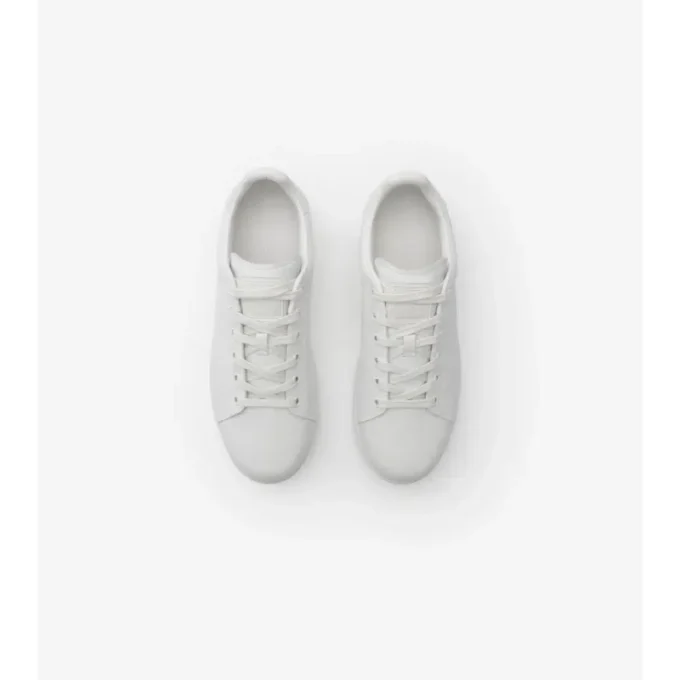 Zapatillas Set de piel con estampado de cuadros en relieve Zapatillas Set de piel con estampado de cuadros en relieve
