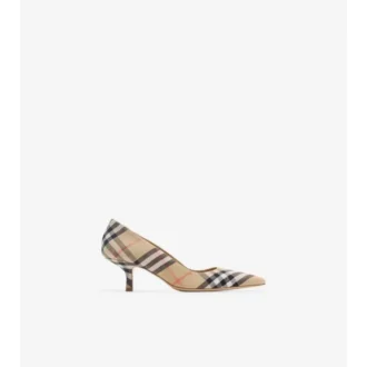 Zapatos de salón con estampado de cuadros