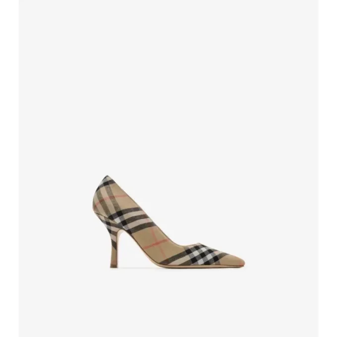 Zapatos de salón con estampado de cuadros