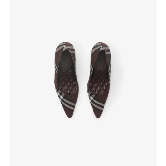 Zapatos de salón con estampado de cuadros Zapatos de salón con estampado de cuadros